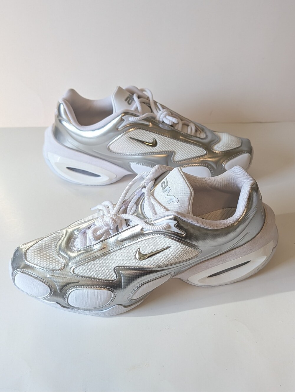Nike Air Man Muse Y2K Runner White Metallic Silver Shoes FV1920-100